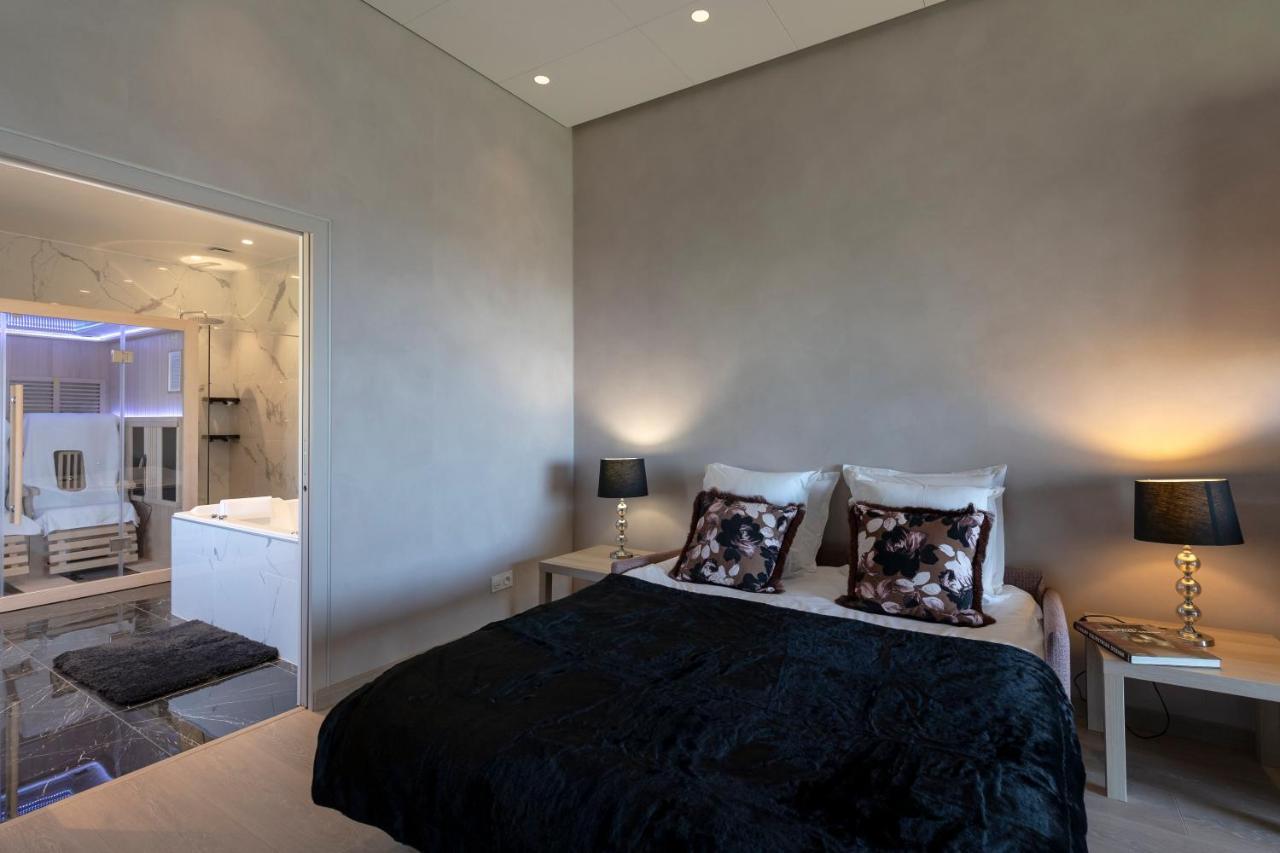 Domaine Du Grand Bec Bed & Breakfast Villerville Bagian luar foto