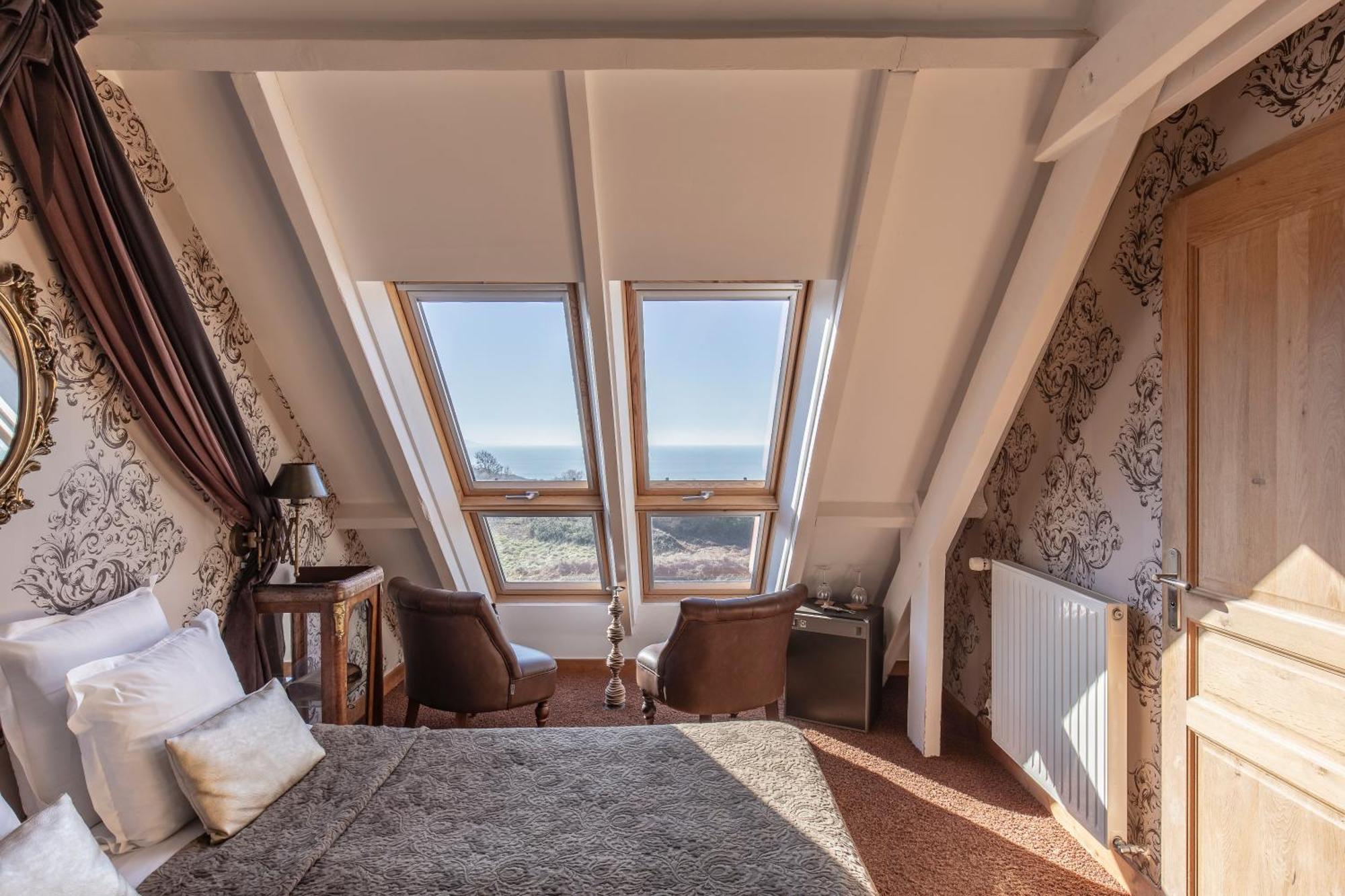 Domaine Du Grand Bec Bed & Breakfast Villerville Bagian luar foto