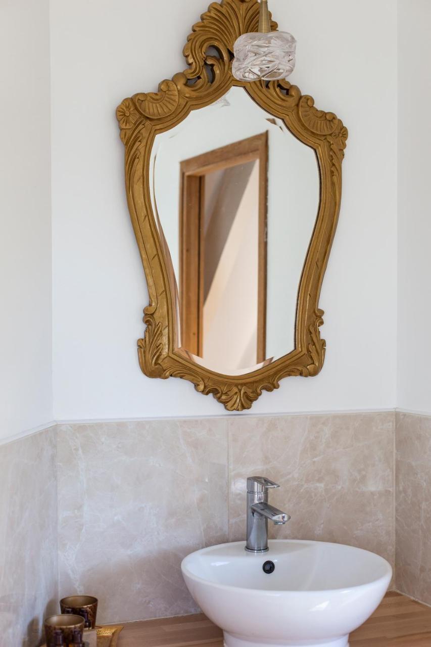 Domaine Du Grand Bec Bed & Breakfast Villerville Bagian luar foto