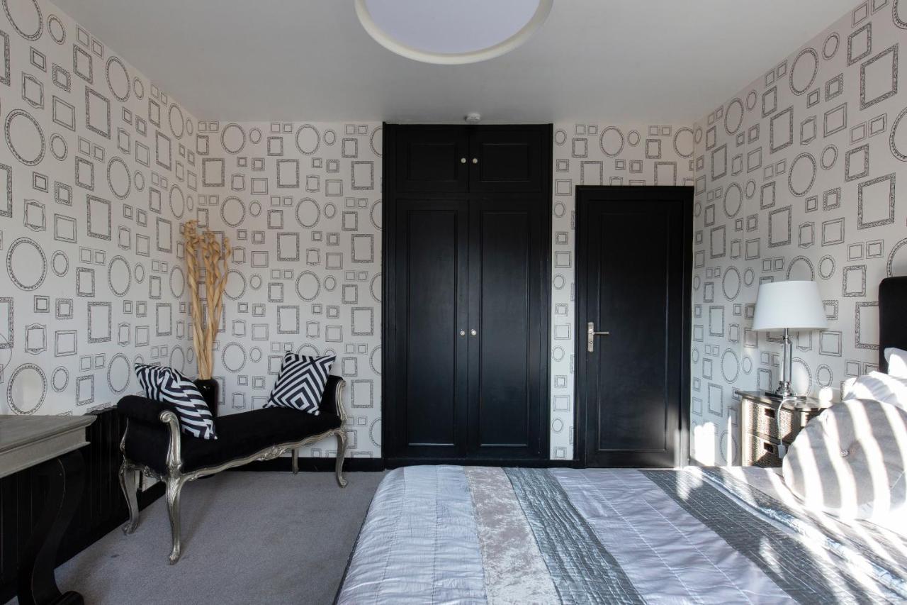 Domaine Du Grand Bec Bed & Breakfast Villerville Bagian luar foto