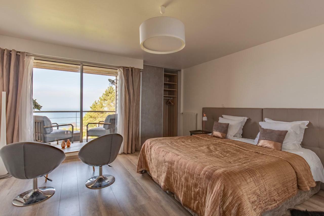 Domaine Du Grand Bec Bed & Breakfast Villerville Bagian luar foto