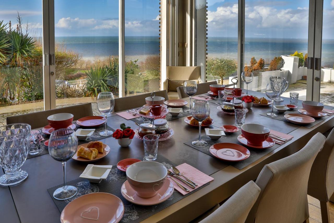 Domaine Du Grand Bec Bed & Breakfast Villerville Bagian luar foto